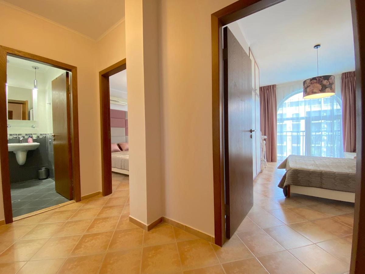 Cascadas Family Resort - Private Apartment - Bsr Pantai Sunny Bagian luar foto