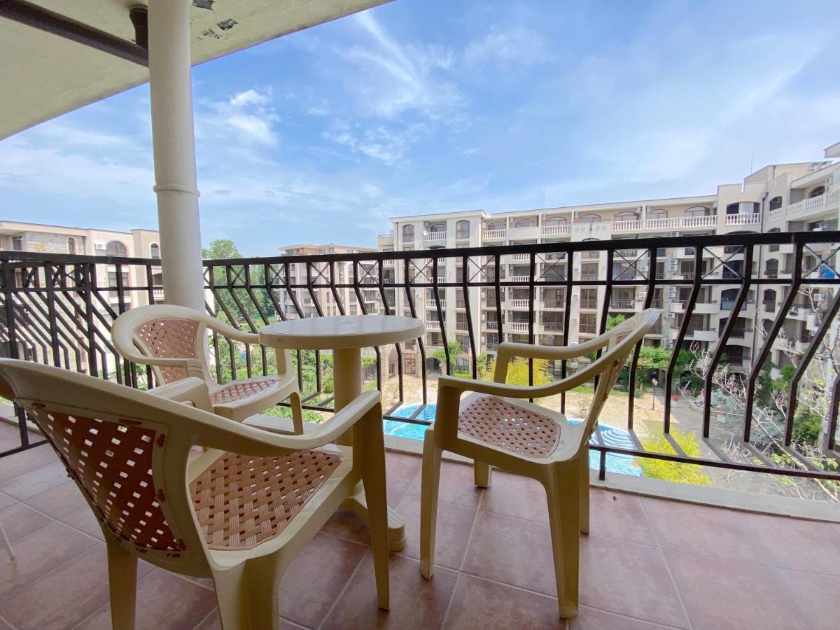 Cascadas Family Resort - Private Apartment - Bsr Pantai Sunny Bagian luar foto