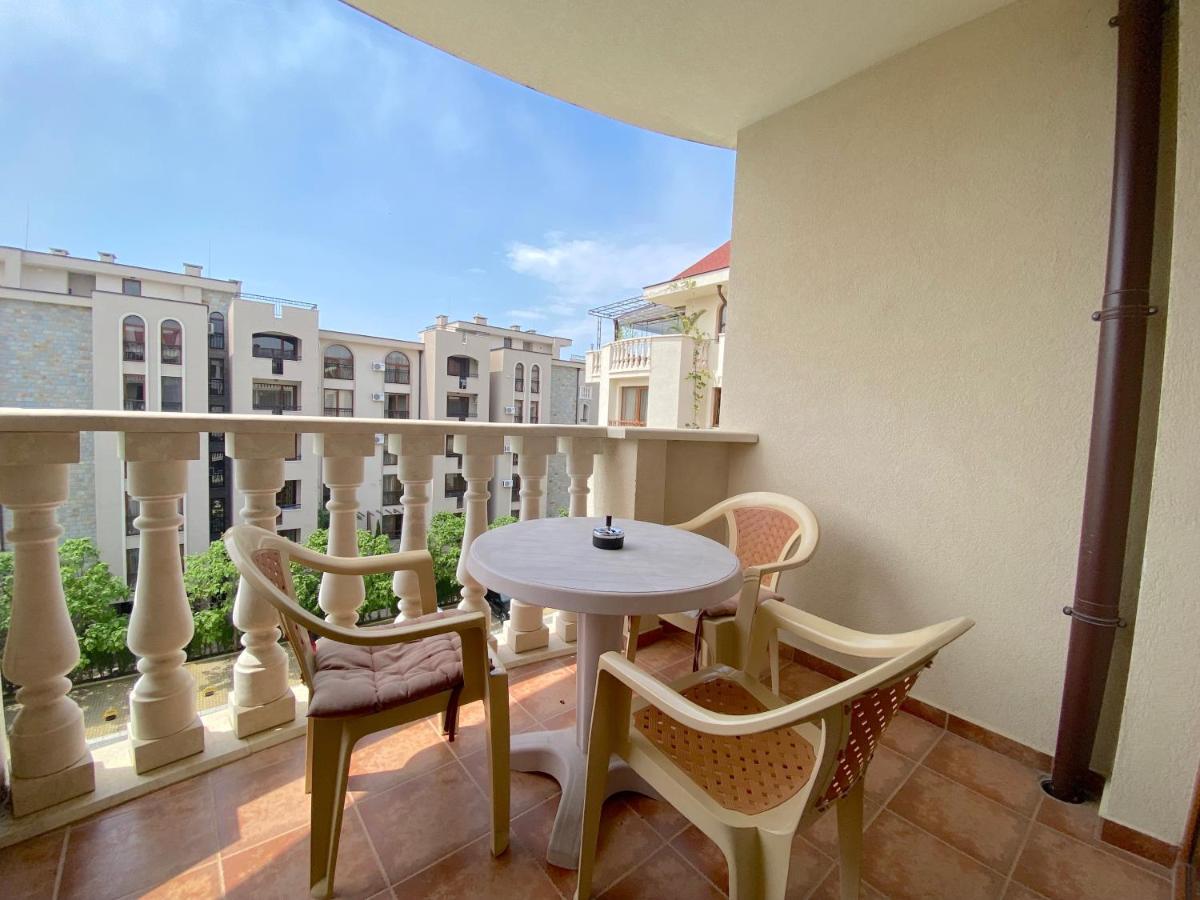 Cascadas Family Resort - Private Apartment - Bsr Pantai Sunny Bagian luar foto