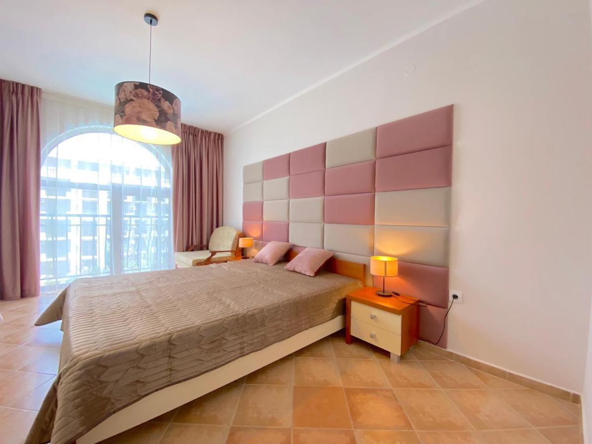 Cascadas Family Resort - Private Apartment - Bsr Pantai Sunny Bagian luar foto